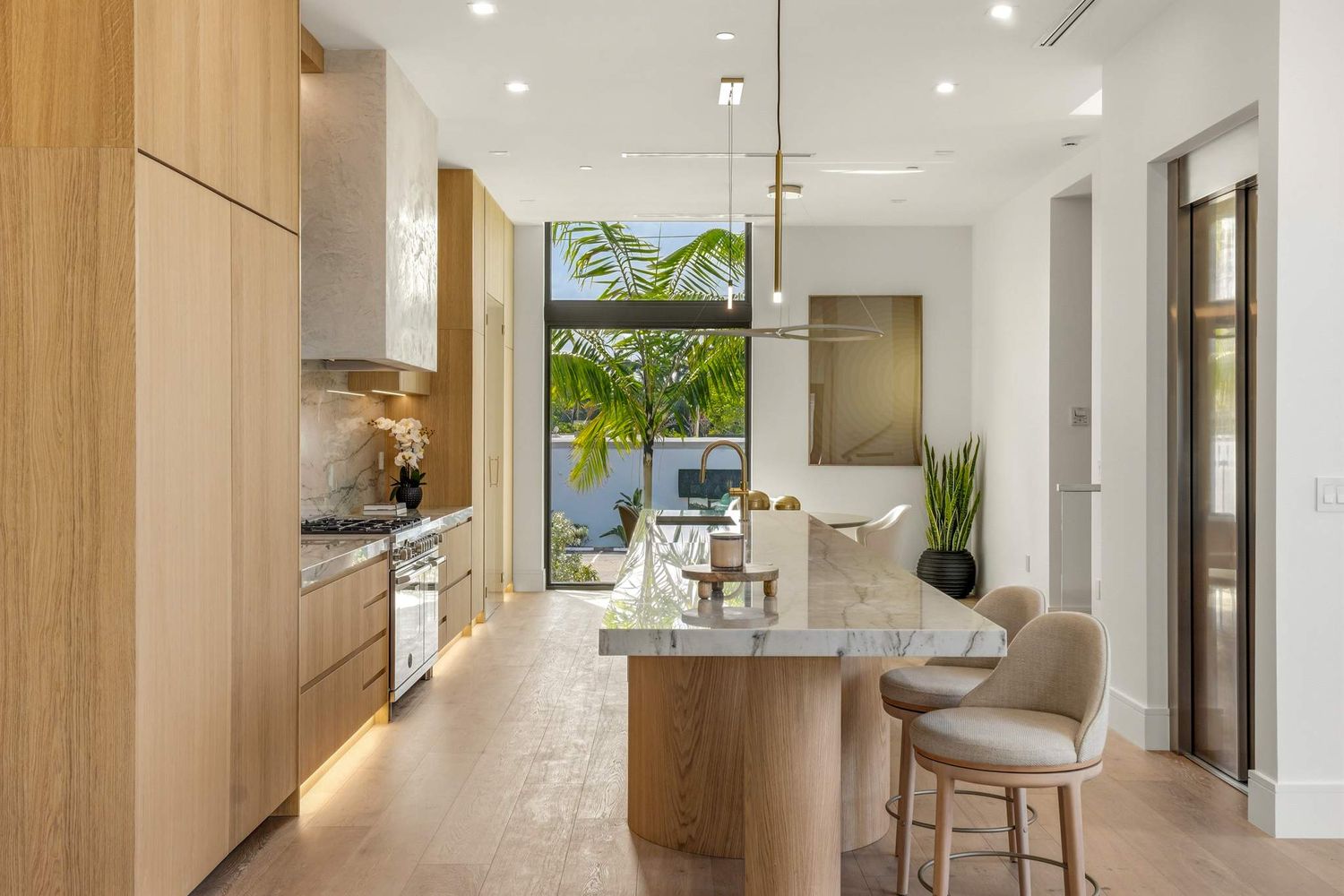 Le Reve, a residential project by EAJ Services